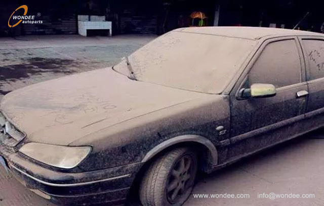 Long time parking (1) Estacionamiento desde hace mucho tiempo (1)