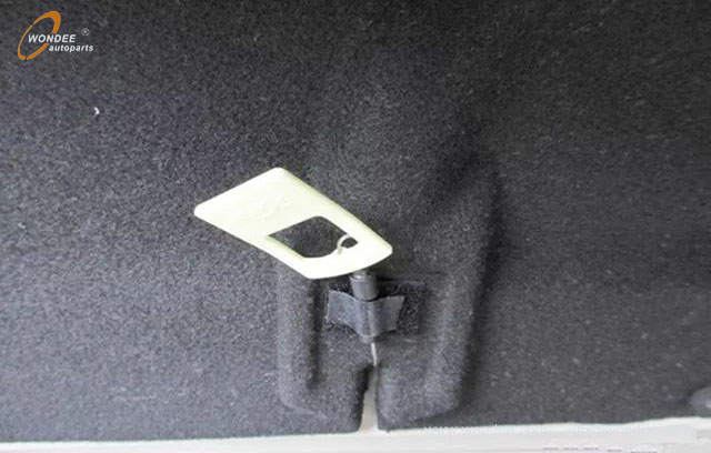 hidden functions on cars (4) Funciones ocultas en autos (4)