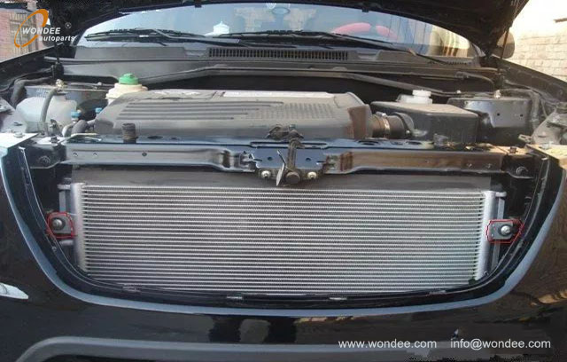 Water tank protective net (1) Red de protección del tanque de agua (1)