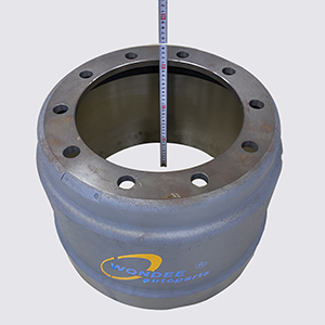 Medici&oacute;n del tambor de freno (4)