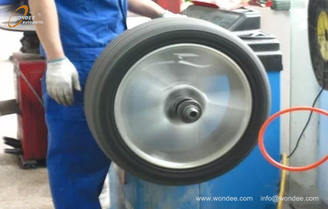 Rotaci&oacute;n de cuatro ruedas (3)