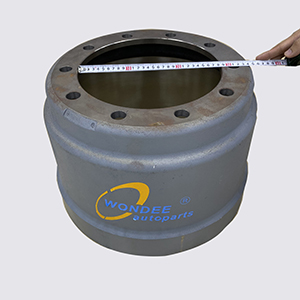 Medici&oacute;n del tambor de freno (6)