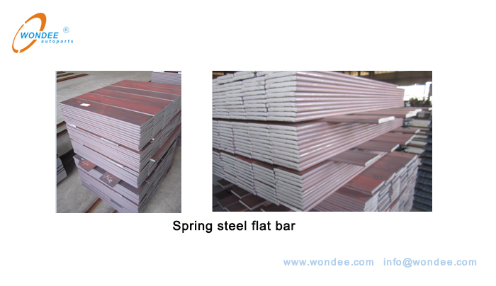 Semi-finished leaf bars stack Pila de barras de hojas semiacabadas