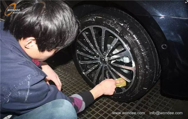 Wheel hub (2) Cubo de la rueda (2)