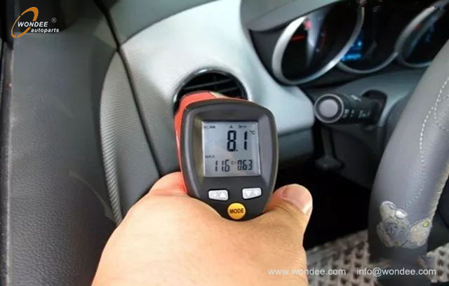 Aire acondicionado del autom&oacute;vil (2)