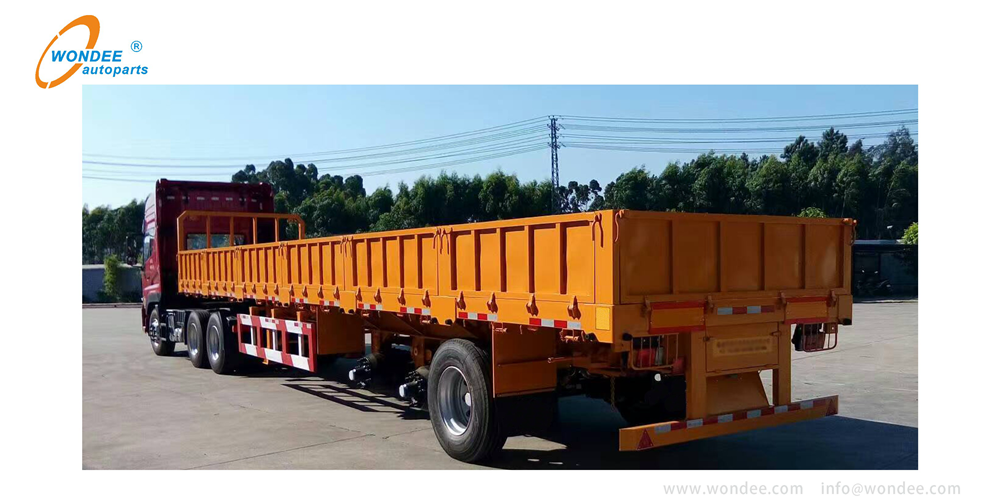 Fence semi trailer (4) Semi trailer de la cerca (4)