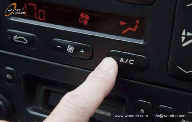 Air conditioning odor (3) Olor a aire acondicionado (3)