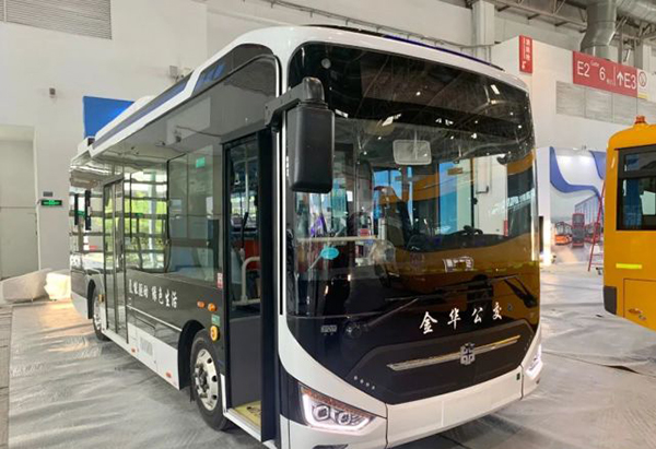 Autobús (2)
